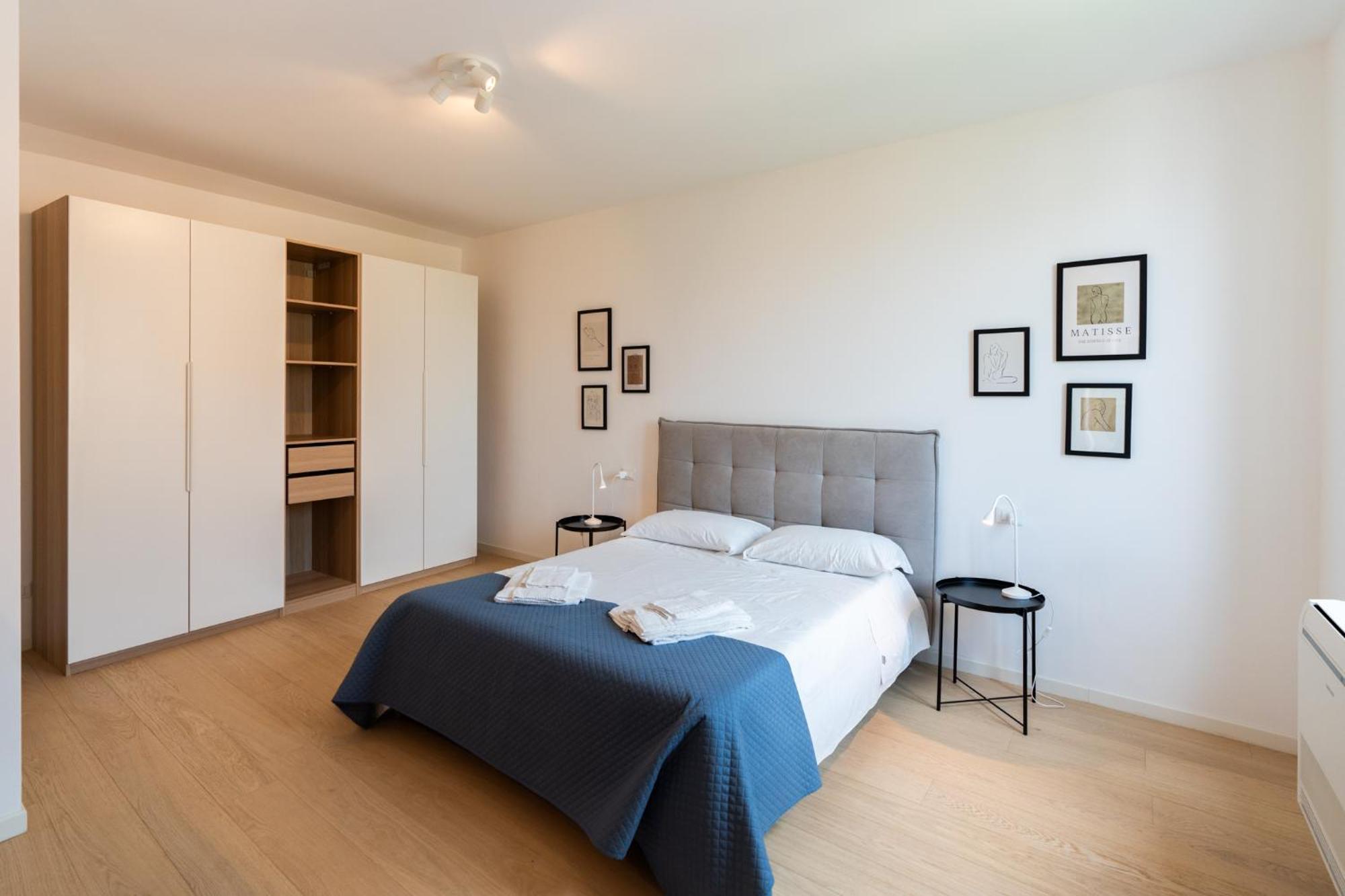Aparthotel Palazzo Delle Guglie By Postcardsfrom *