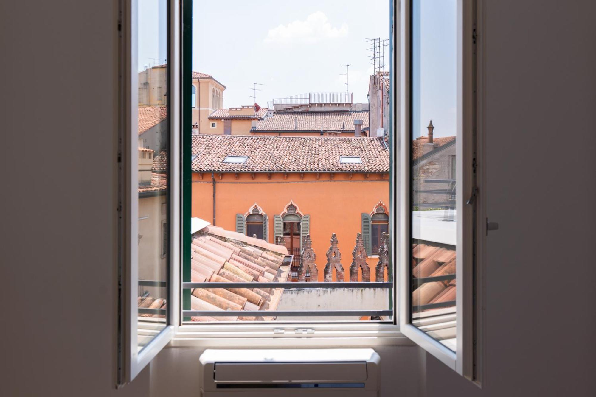 Palazzo Delle Guglie By Postcardsfrom * Verona