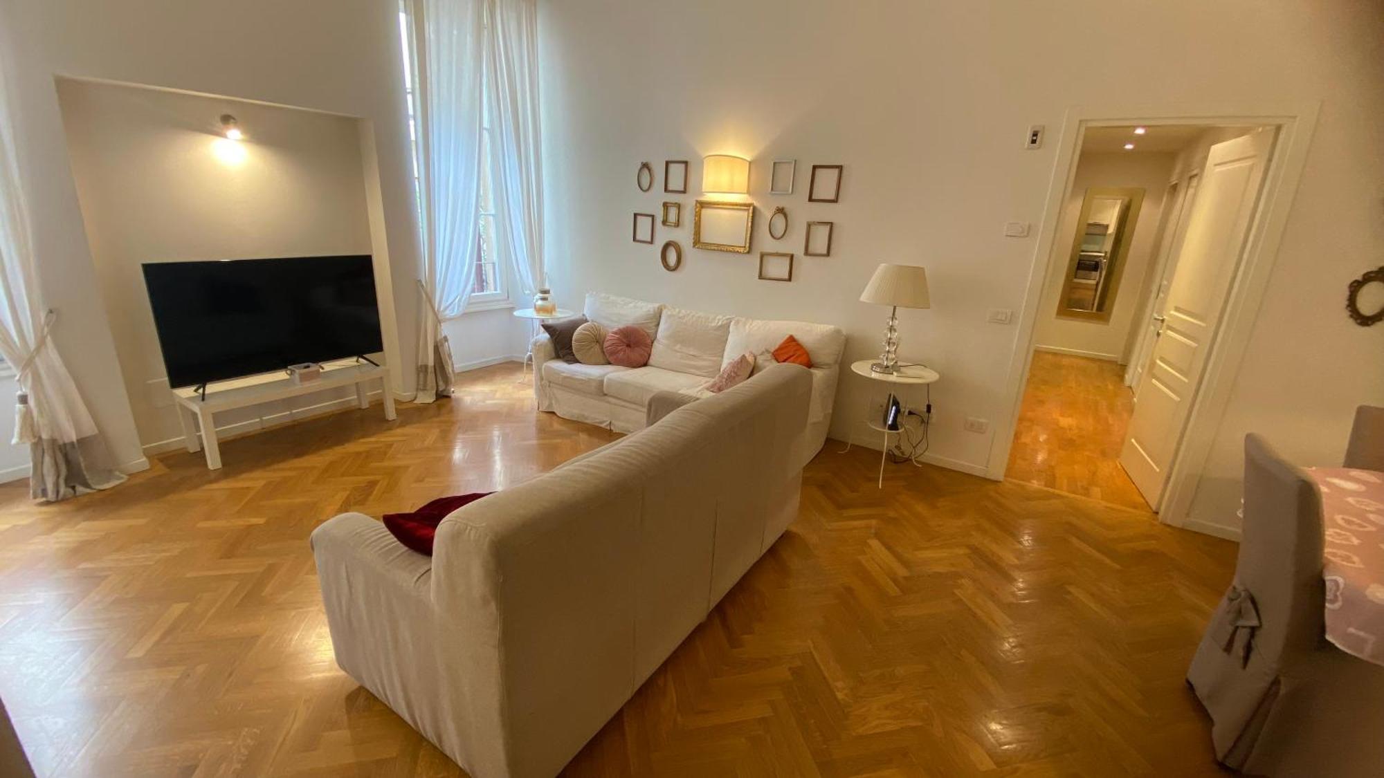 Apartment Ad Flat Verona