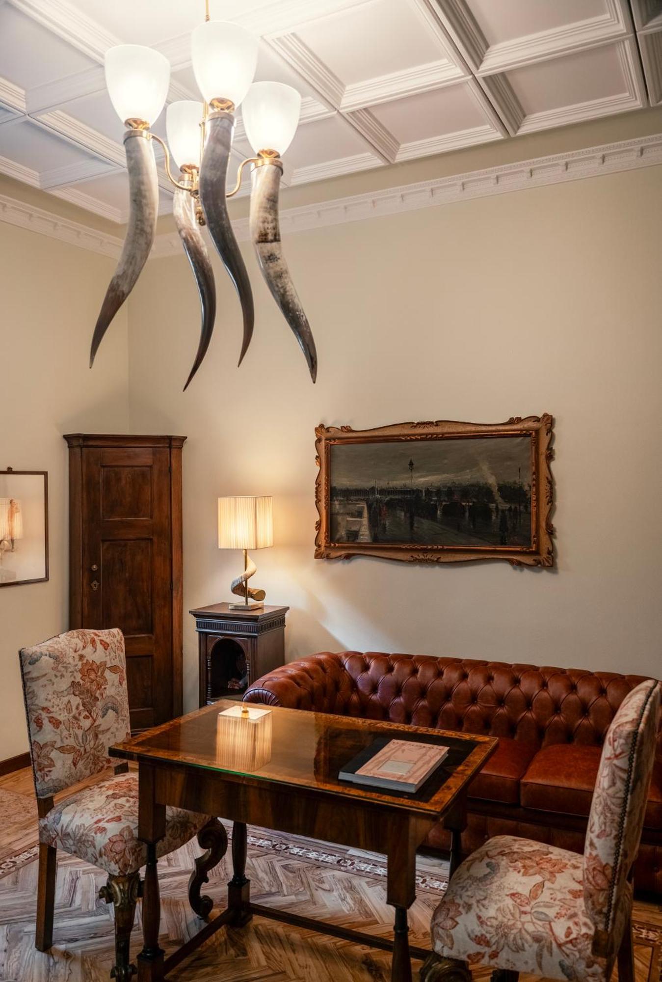 Regal House Borghese Huoneisto