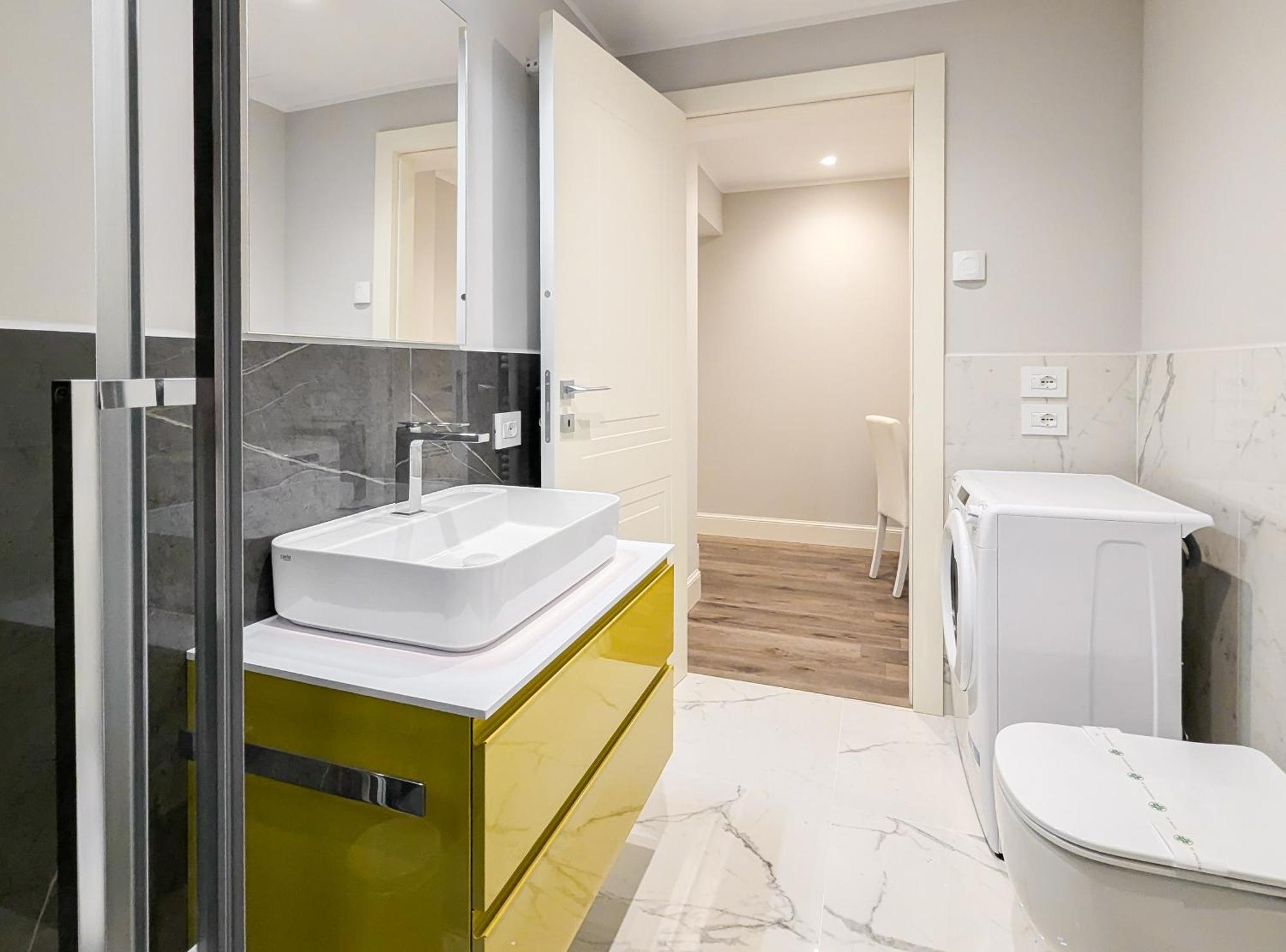 Flats4rent Palazzo Poste Apartment *