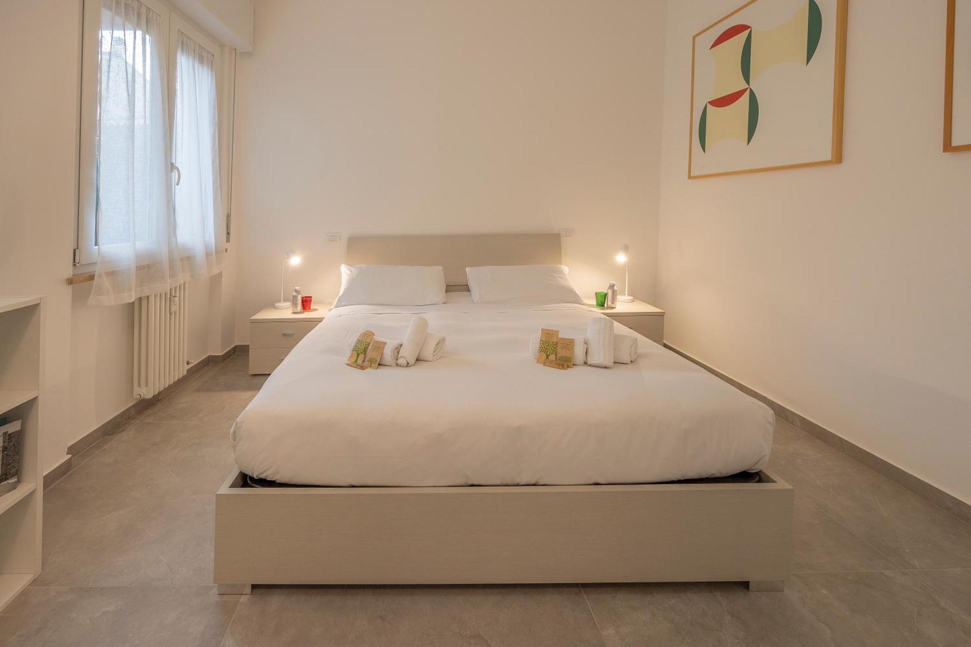 Modern With Terrace Huoneisto
