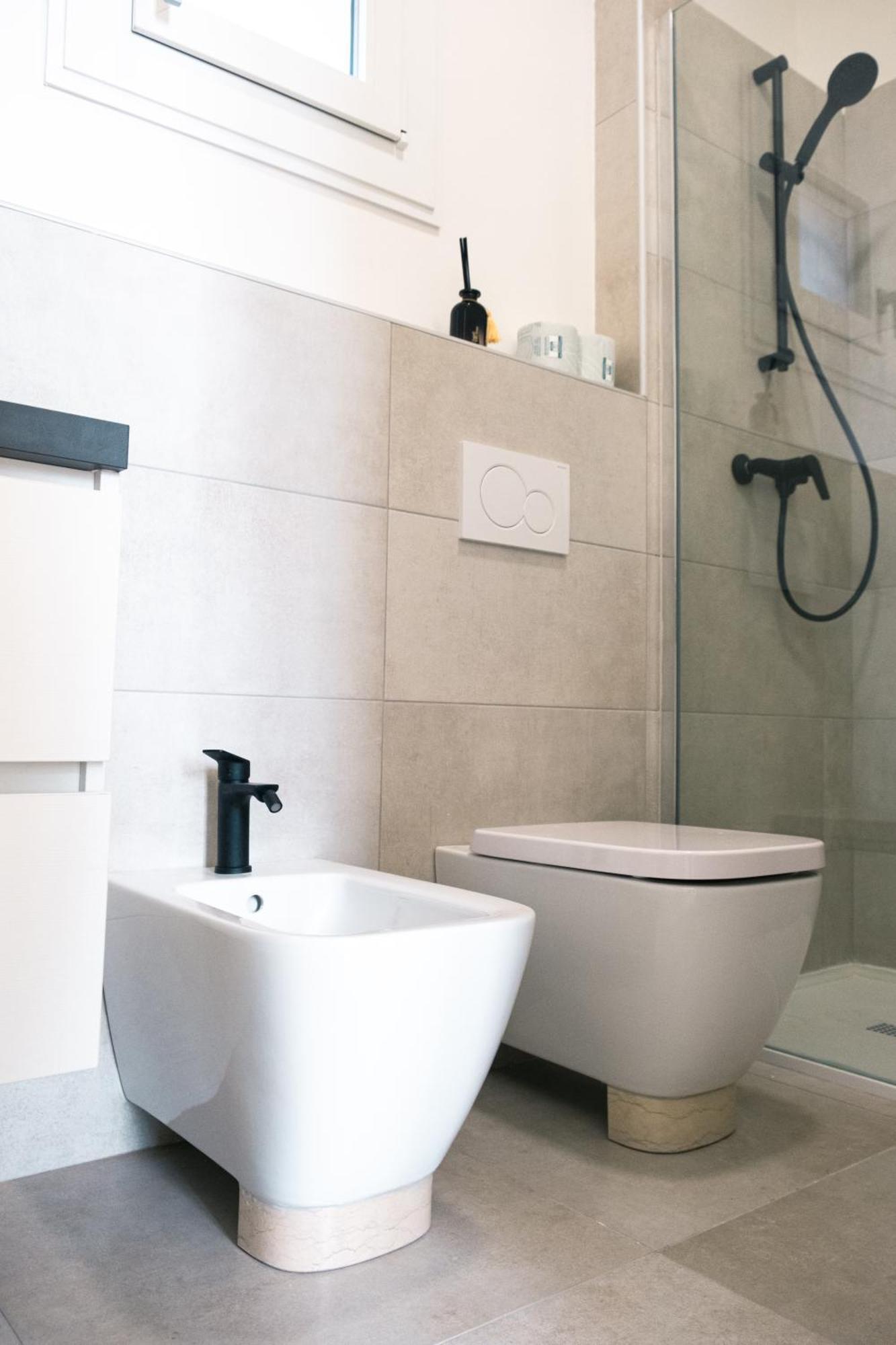 Dimora Ponte Pietra Apartment *