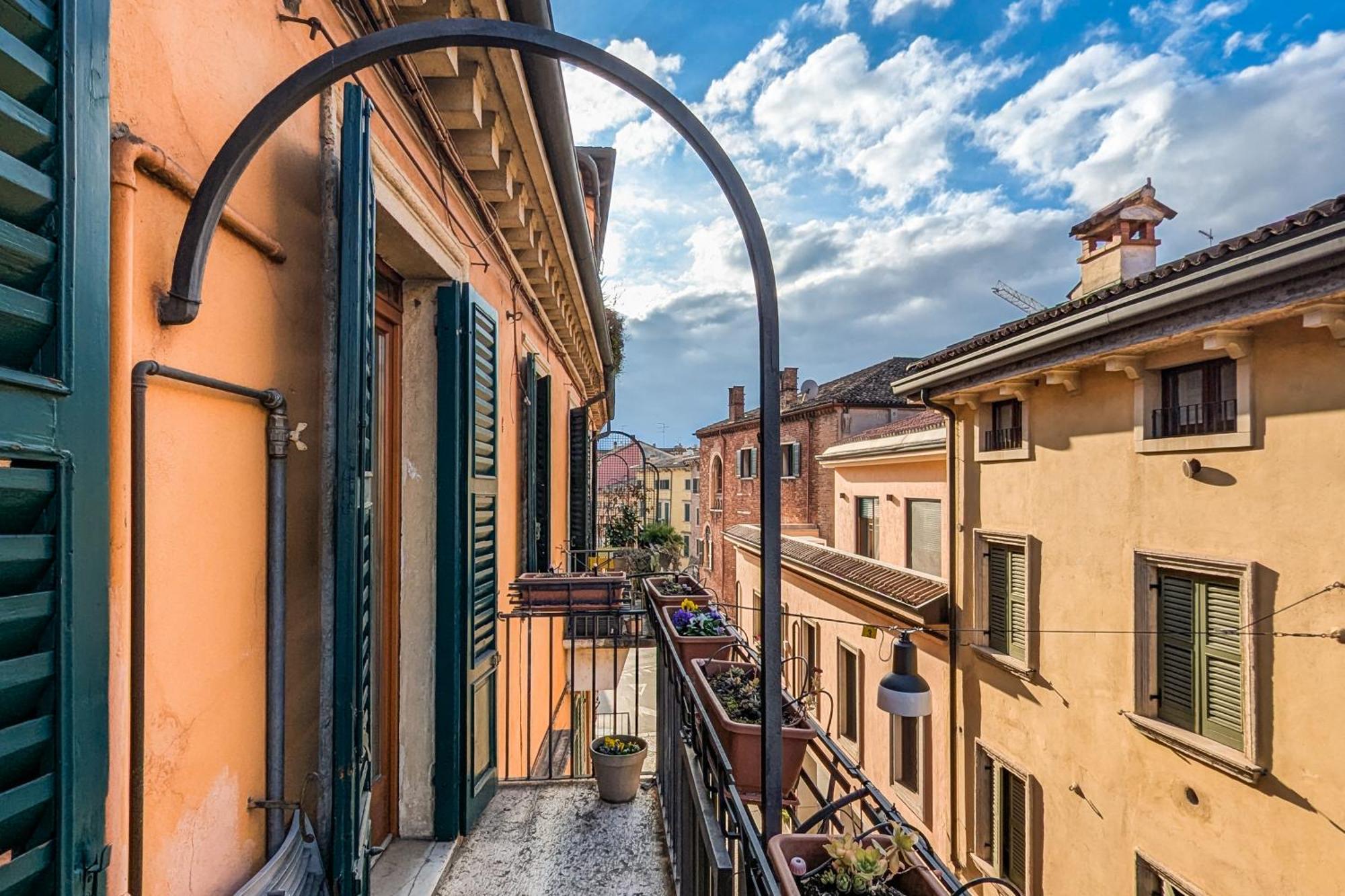Huoneisto Flats4rent Veronantica