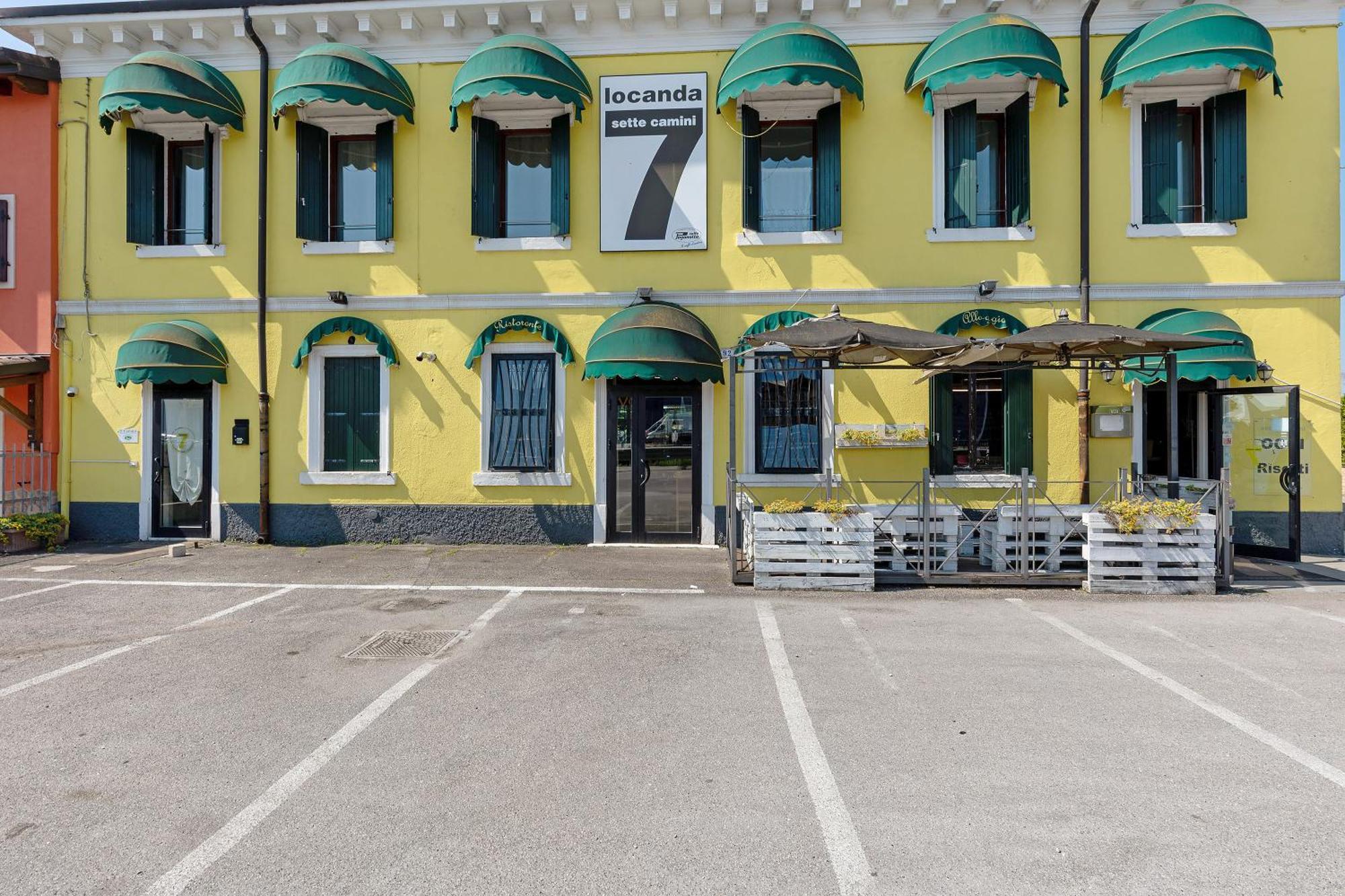 7 Camini Loma-asunnot *
