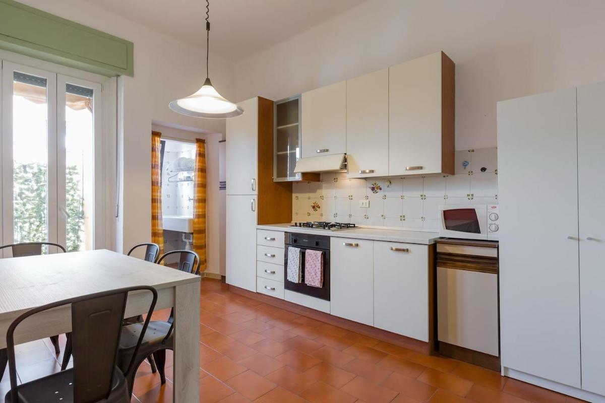 Cosy Apratment Near Portavescovo Train Station Appartement Verona