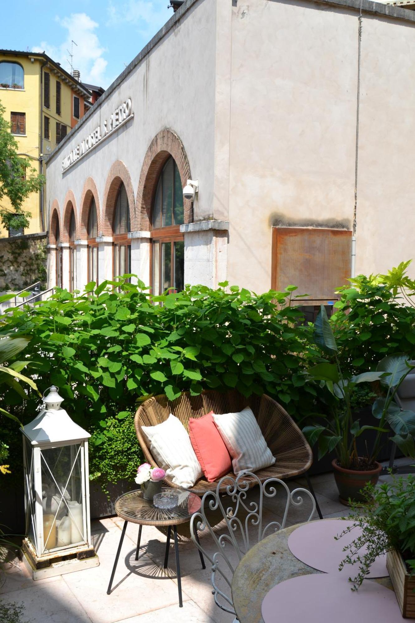 Căn hộ Dolce Santo Stefano *