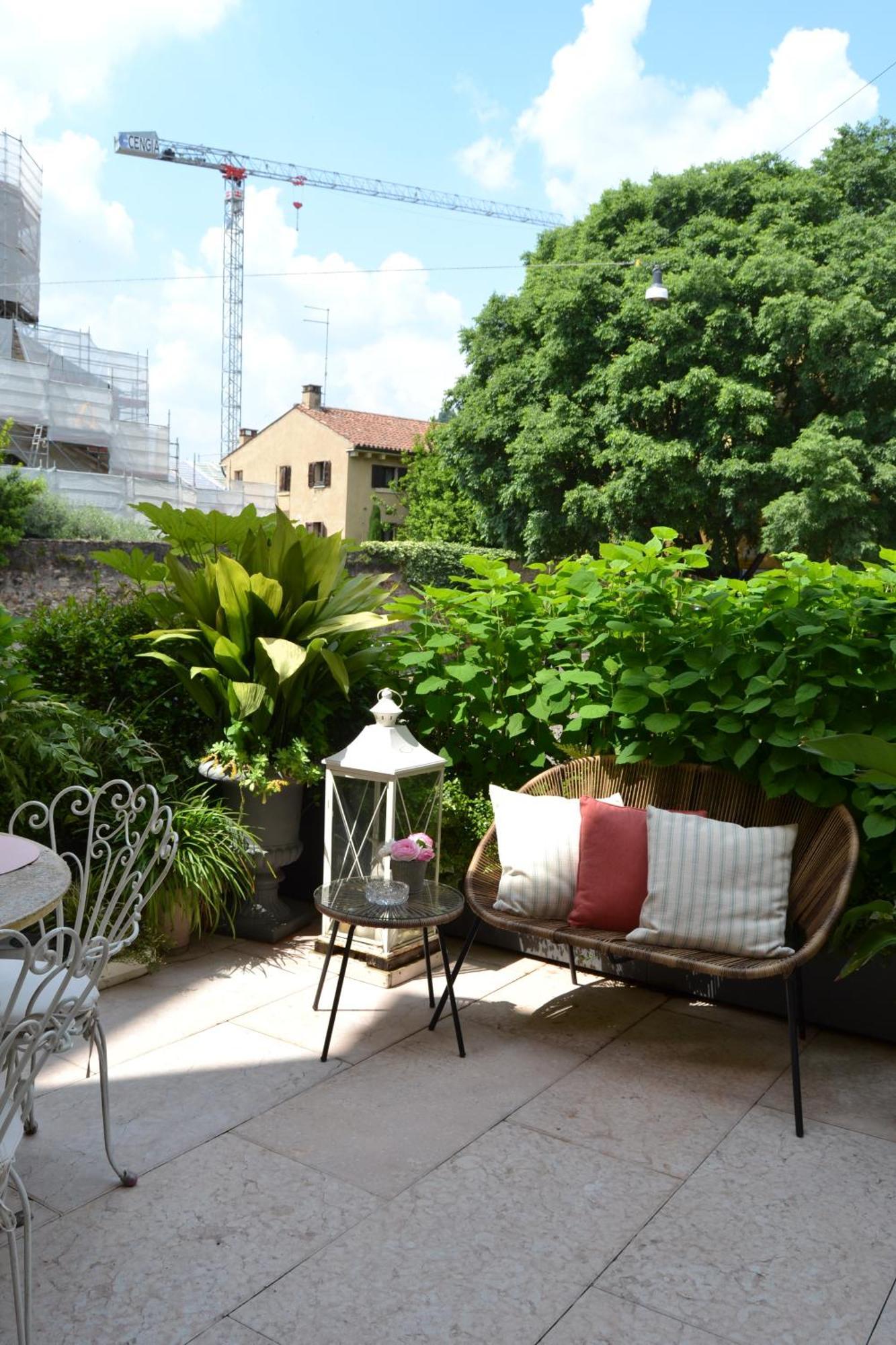 Căn hộ Dolce Santo Stefano *