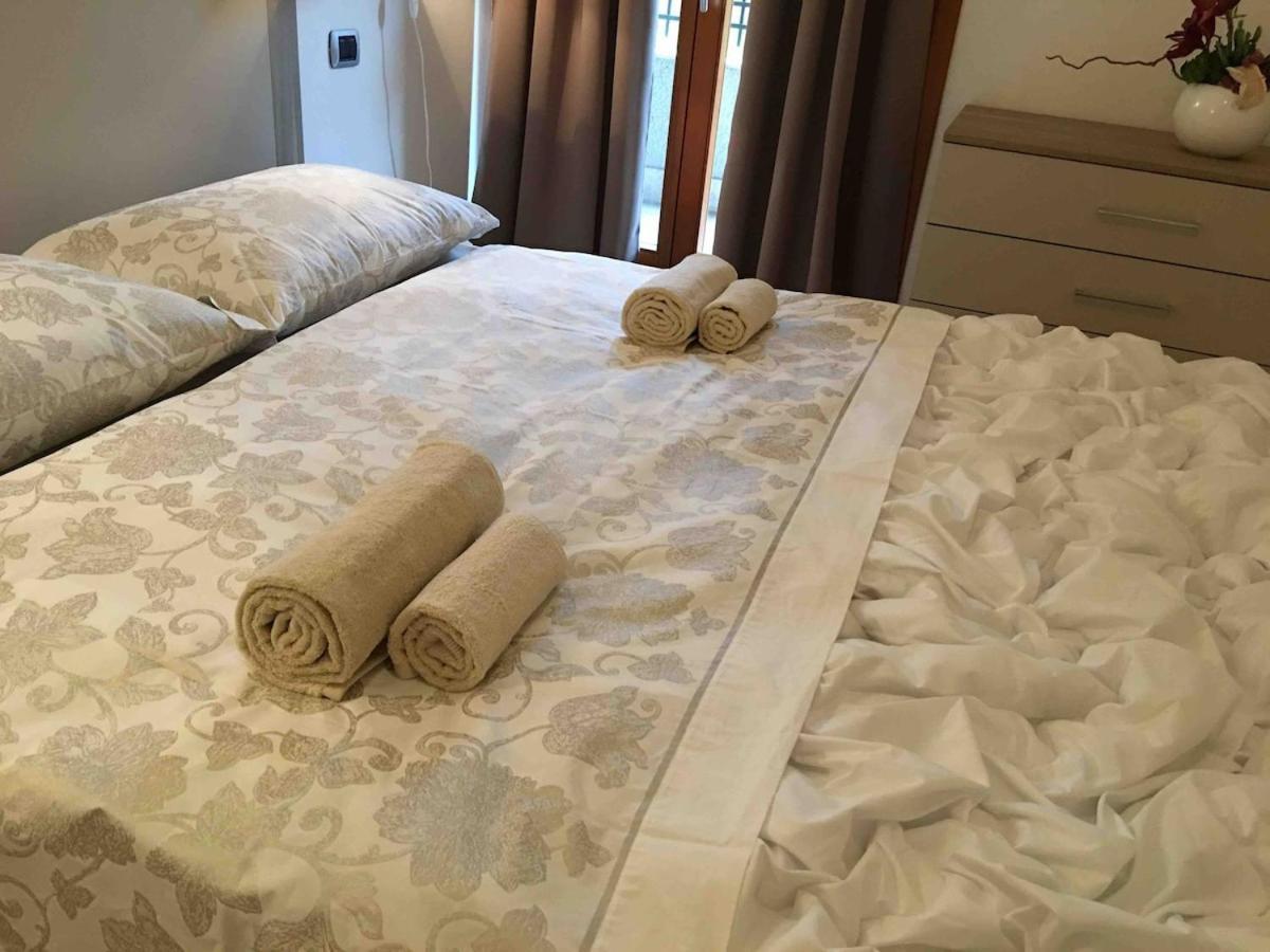 Ponte Pietra In 600 Meters! In Apartment