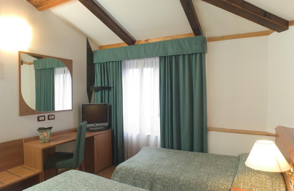 Monaco 3* Verona