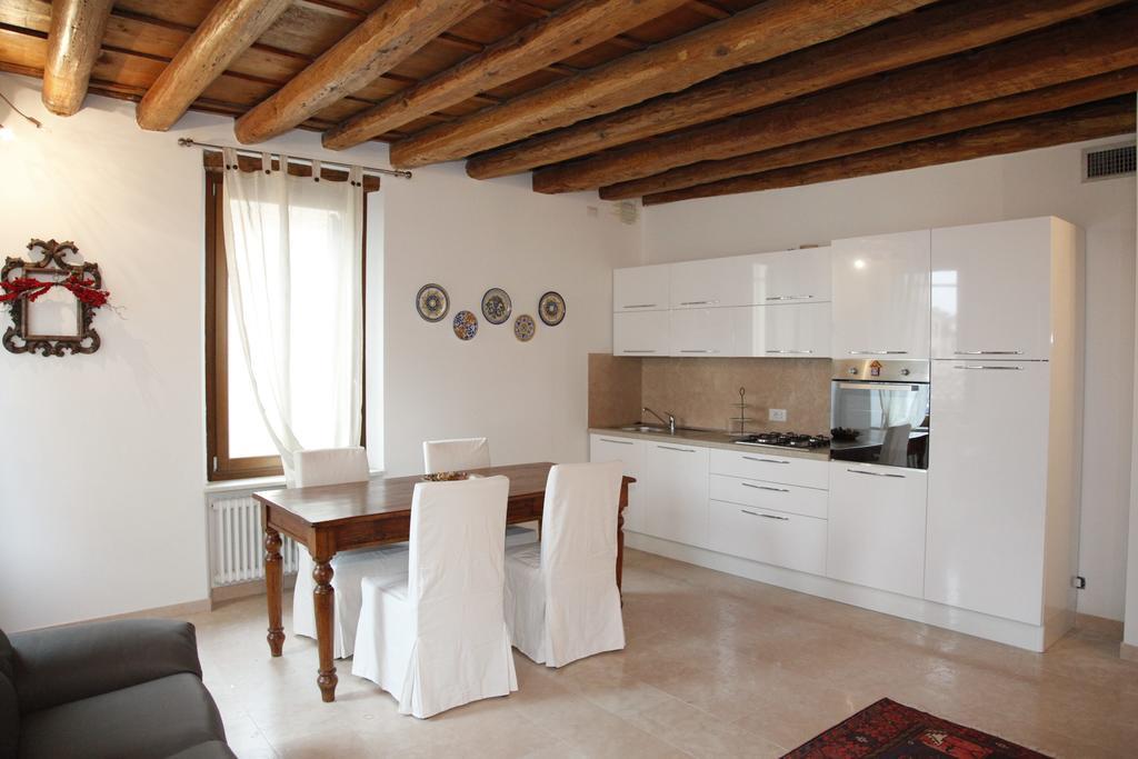 Centre 2 Bedroom Flat Appartement Verona