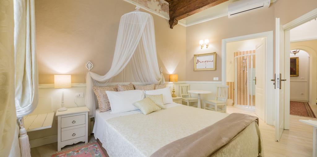 Vecchia Rooms&apartments *
