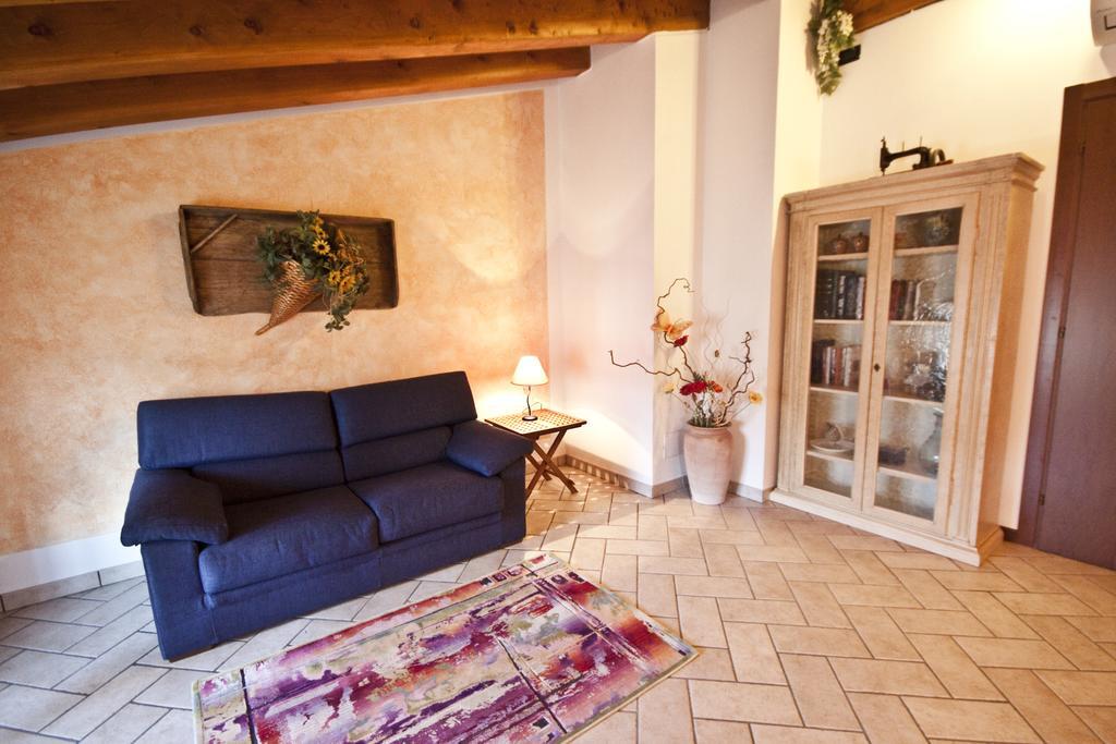 Casale Manzoni Apartamento