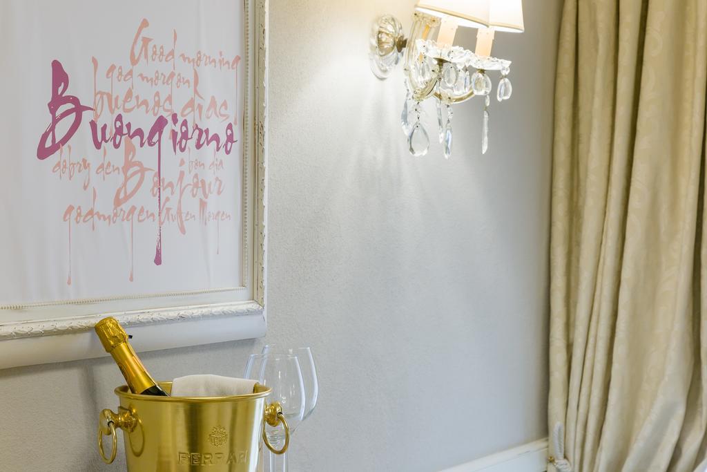 Vecchia Rooms&apartments