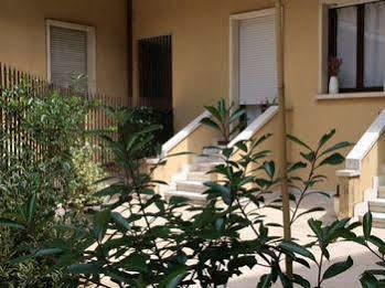 Romeo Design 2* Verona