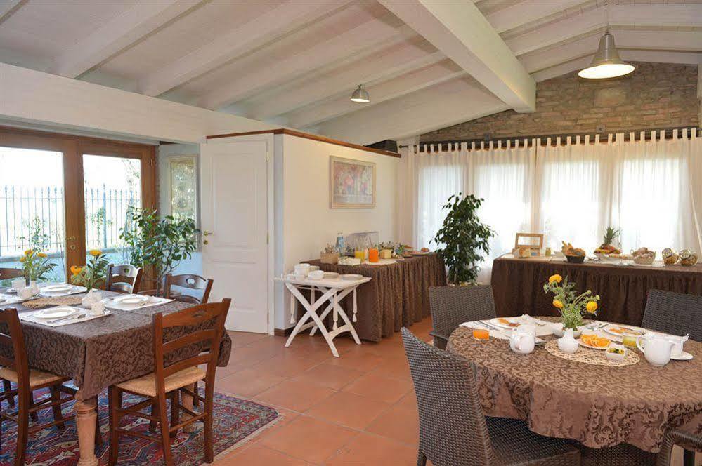 Le Batesine Bed & Breakfast 3*