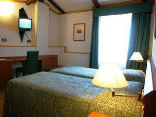 Hotel Monaco 3*