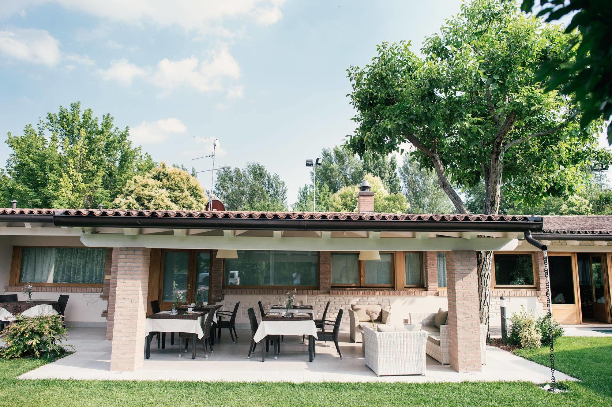 Le Batesine Bed & Breakfast