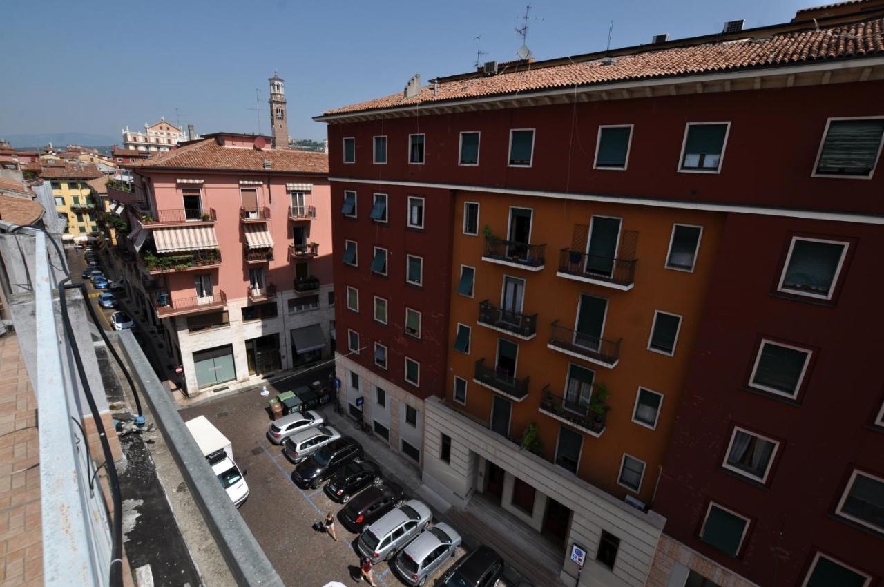 Gatto Romeo Apartment