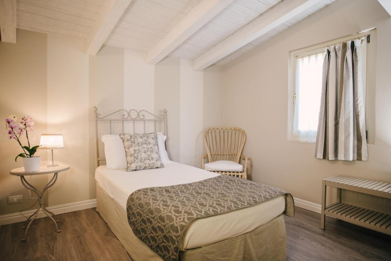 Le Batesine Bed & Breakfast
