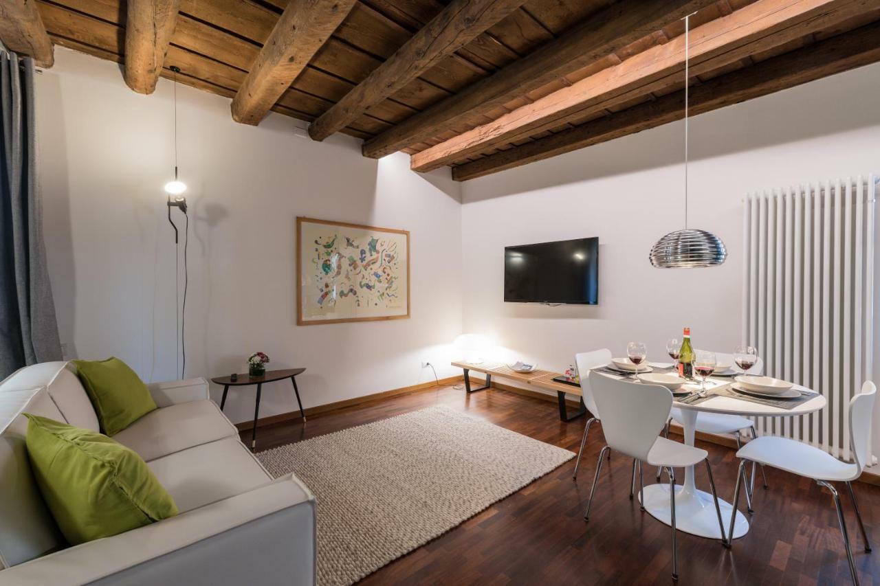 Santa Cecilia Apartment