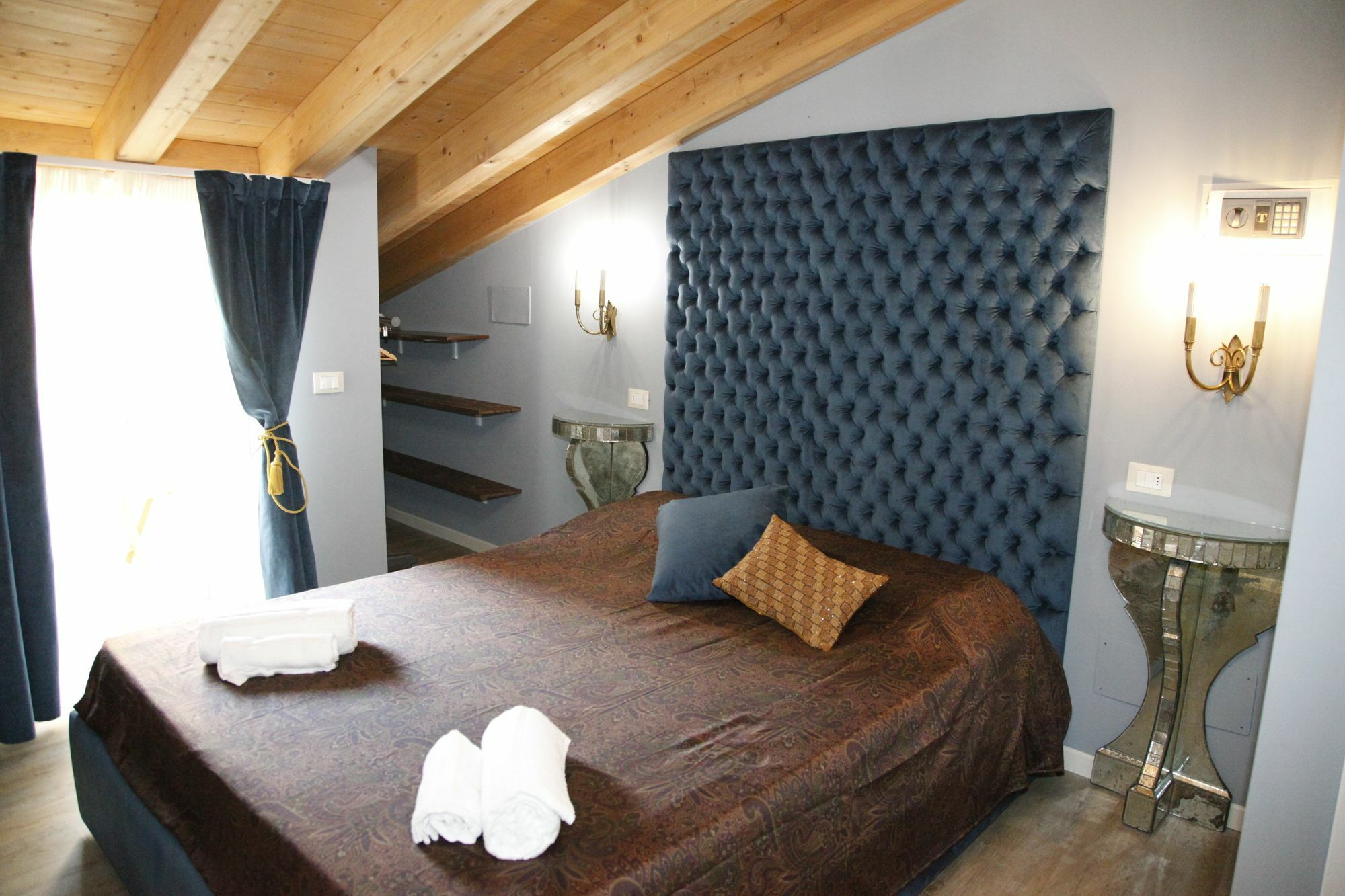 Juliet's Nest In 2* Verona