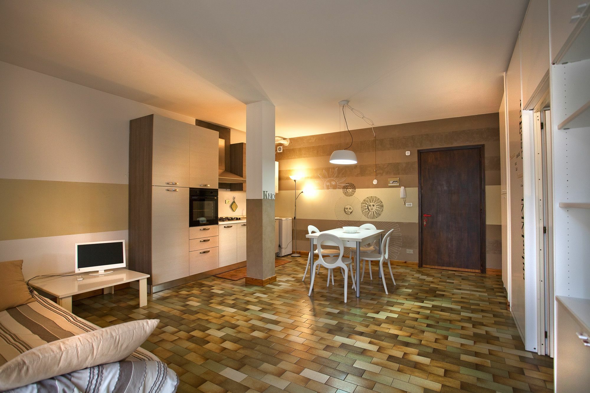 Apartment For Rent I *