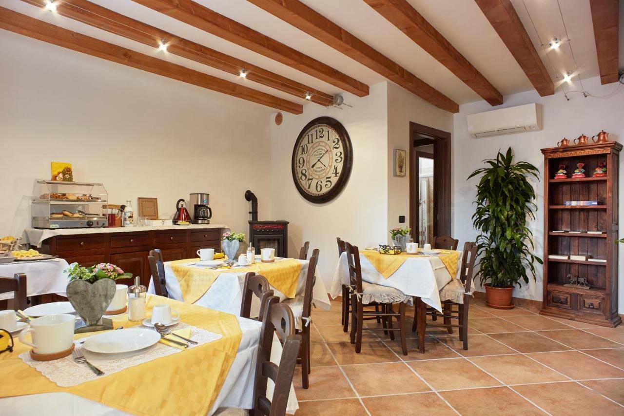 Castel Montorio Bed & Breakfast Verona