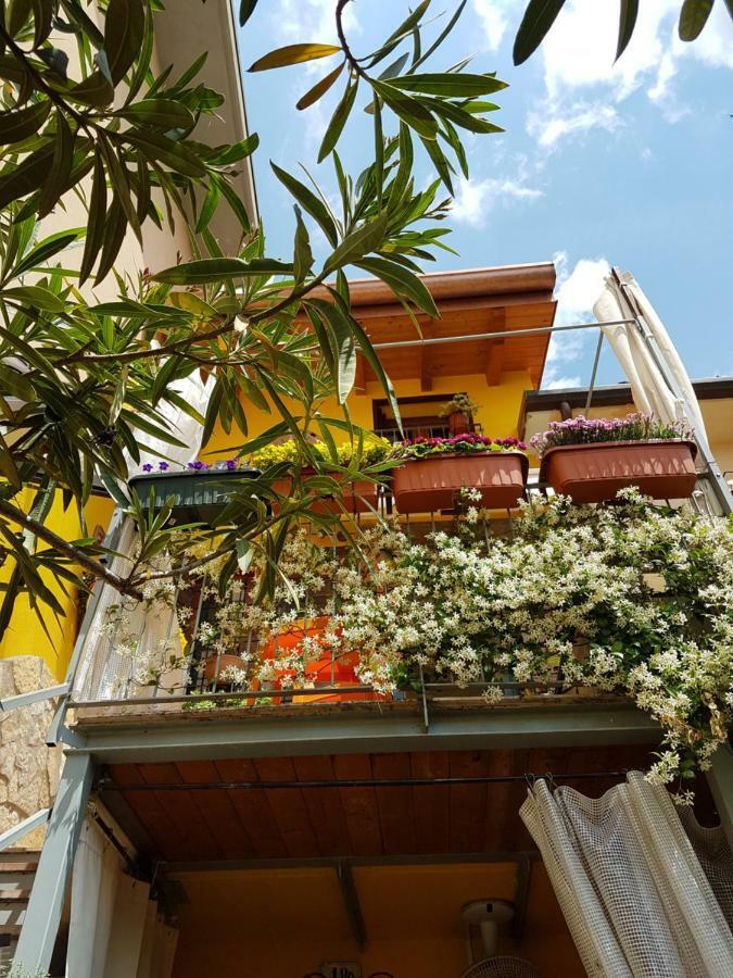 Dora Baltea Monolocale Primo Piano Mansarda Secondo Piano Gasthof Verona