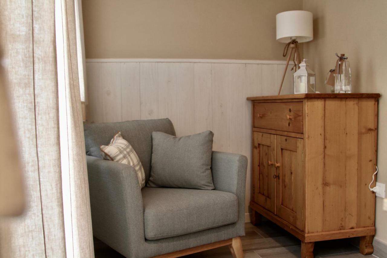 Olivier House Guest house *