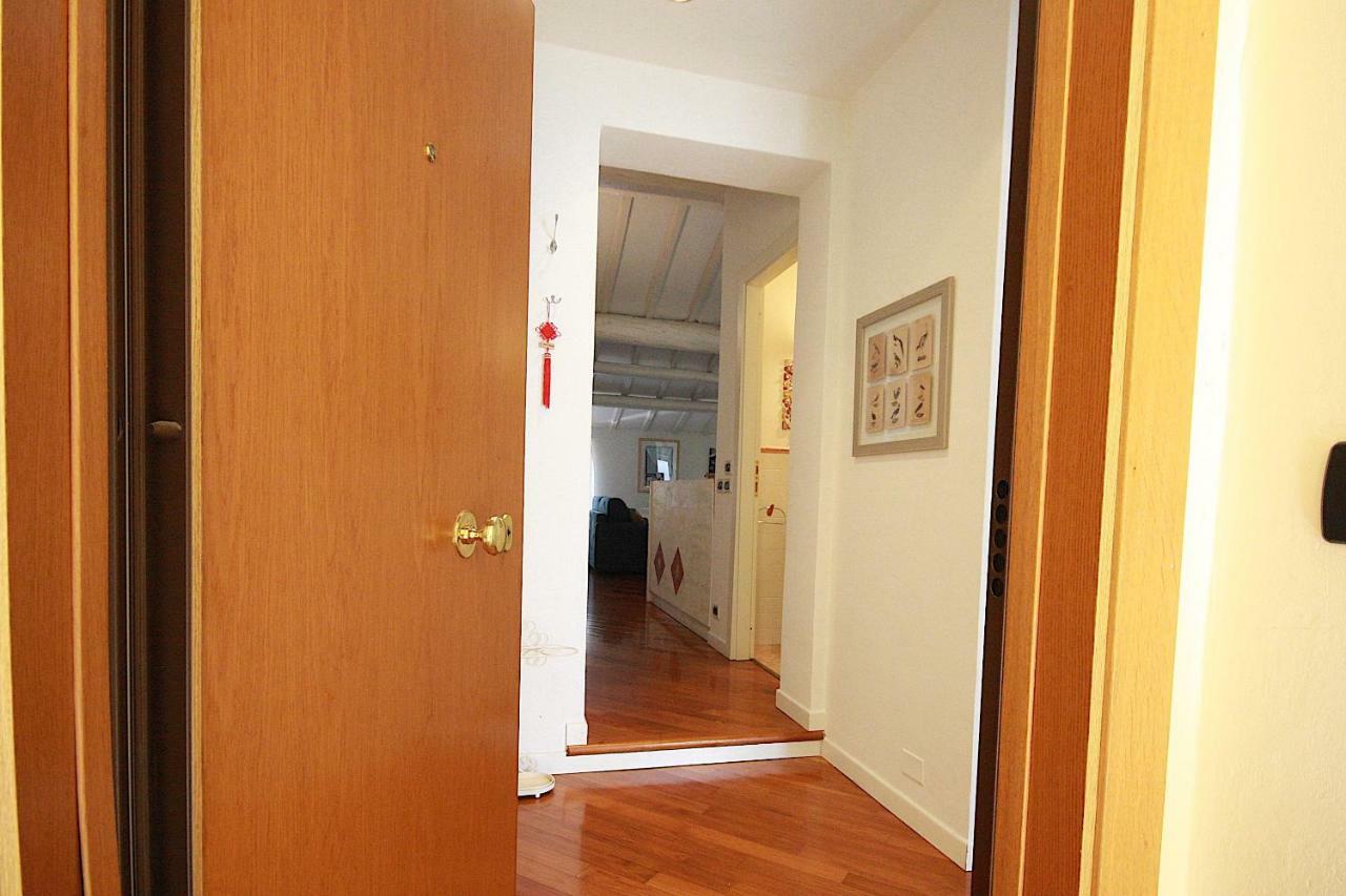 Bianco *