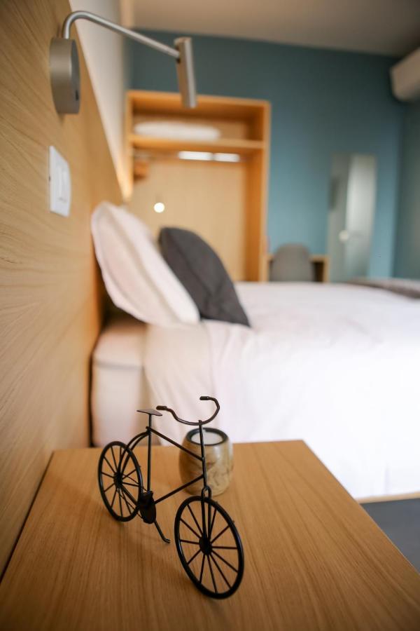 Bed And Bike 2*